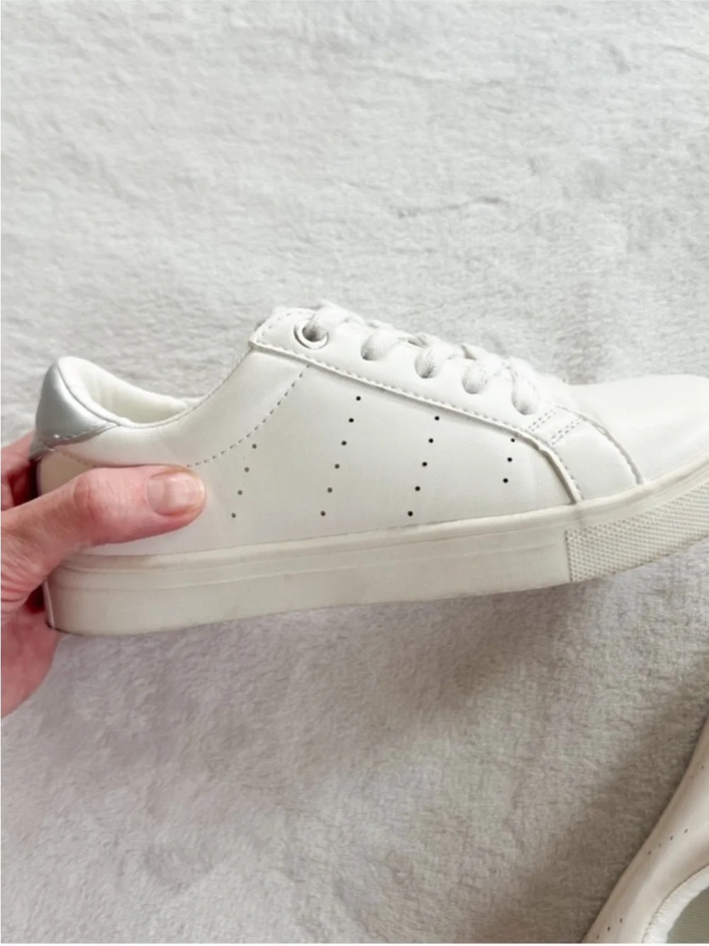 J. Crew White Leather Sneakers size 1